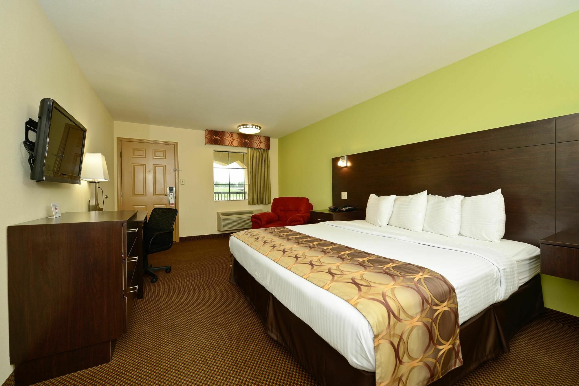 Americas Best Value Inn Lake Charles Interstate 210 Room photo
